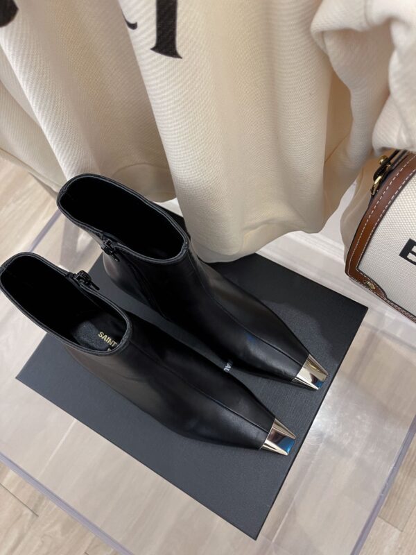 Yves Saint Laurent #14319 Women Fashionable Boots - Image 5