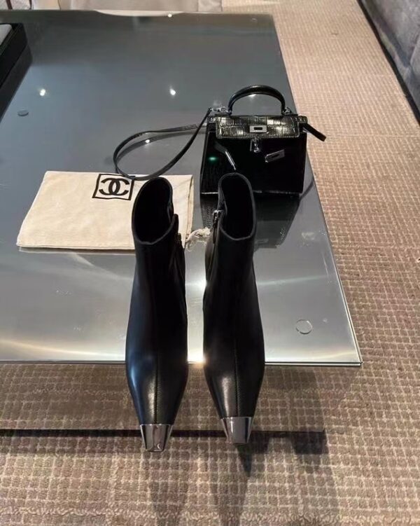 Yves Saint Laurent #15783 Fashionable Boots - Image 7