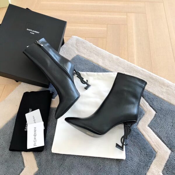 Yves Saint Laurent #17126 Fashionable Boots - Image 3