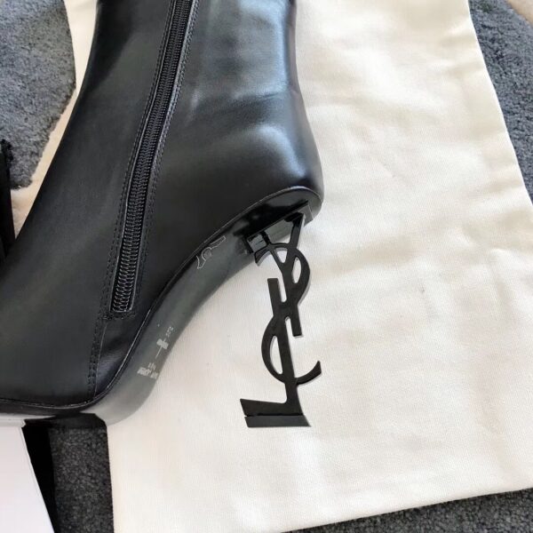 Yves Saint Laurent #17126 Fashionable Boots - Image 7