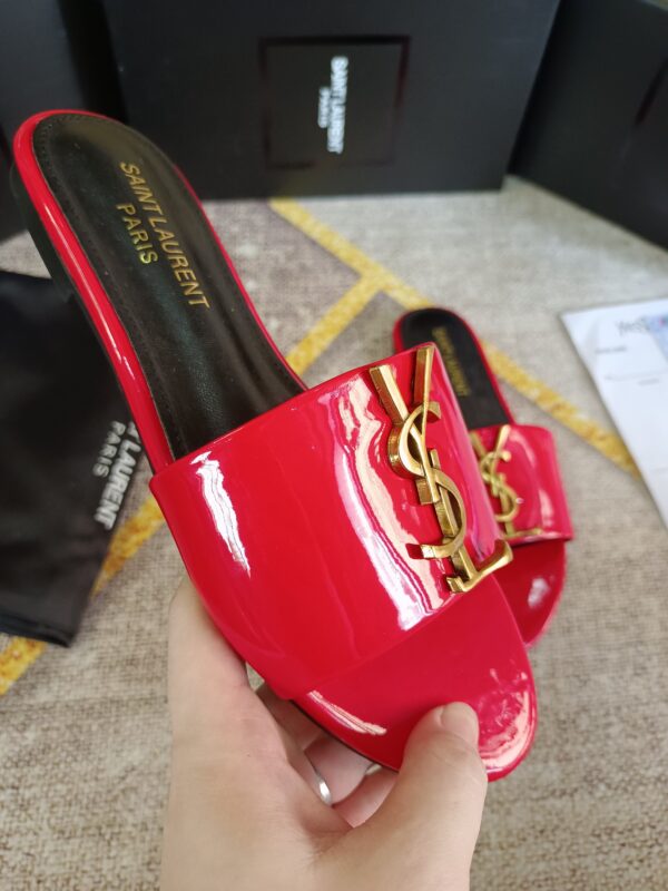 Yves Saint Laurent #23896 Fashionable Slippers - Image 3