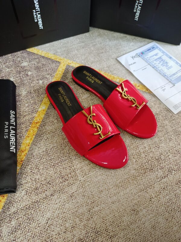 Yves Saint Laurent #23896 Fashionable Slippers - Image 5