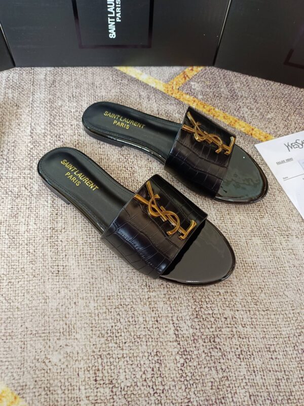 Yves Saint Laurent #23900 Fashionable Slippers - Image 3