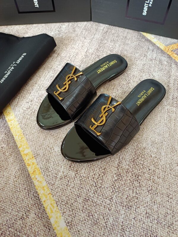 Yves Saint Laurent #23900 Fashionable Slippers - Image 7