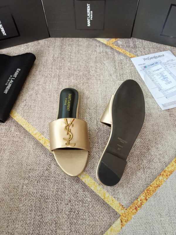 Yves Saint Laurent #23912 Fashionable Slippers - Image 6