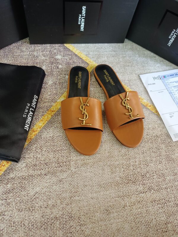 Yves Saint Laurent #23920 Fashionable Slippers - Image 5