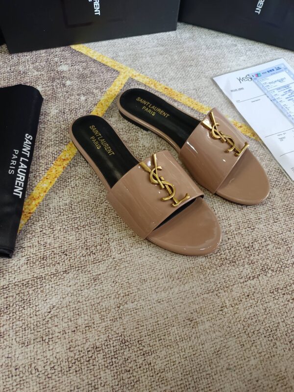 Yves Saint Laurent #23924 Fashionable Slippers - Image 3