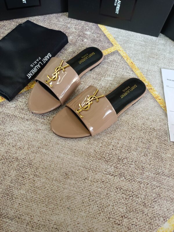 Yves Saint Laurent #23924 Fashionable Slippers - Image 4