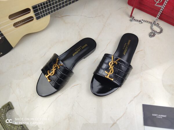 Yves Saint Laurent #28999 Fashionable Slippers