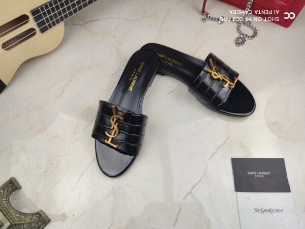 Yves Saint Laurent #28999 Fashionable Slippers - Image 4
