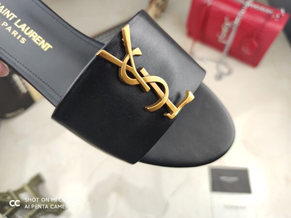 Yves Saint Laurent #29007 Fashionable Slippers - Image 5