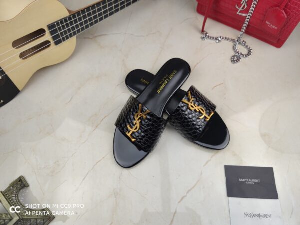 Yves Saint Laurent #29011 Fashionable Slippers