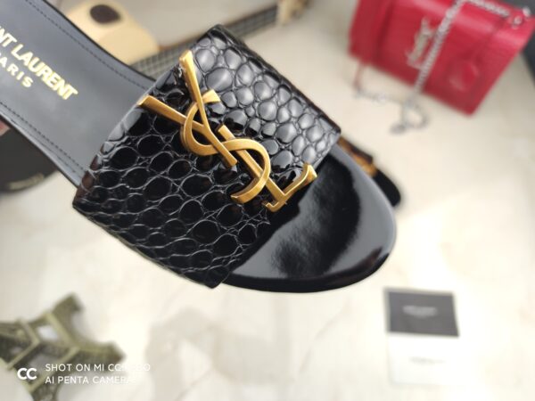 Yves Saint Laurent #29011 Fashionable Slippers - Image 4