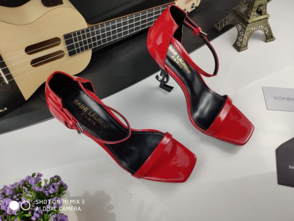 Yves Saint Laurent #32314 Fashionable Sandal - Image 2