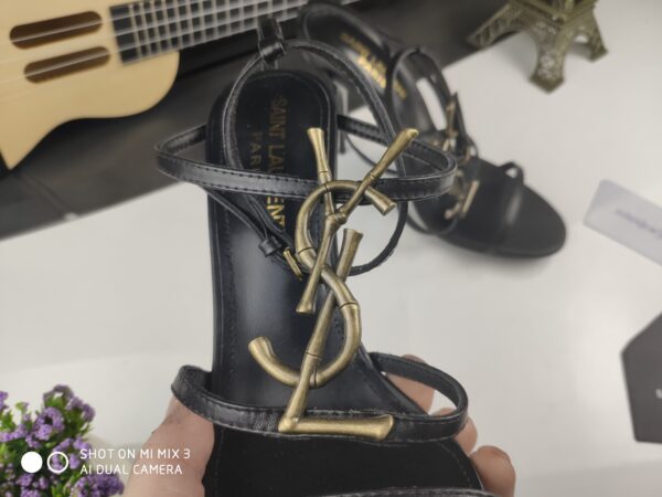Yves Saint Laurent #32451 Fashionable Sandal - Image 3