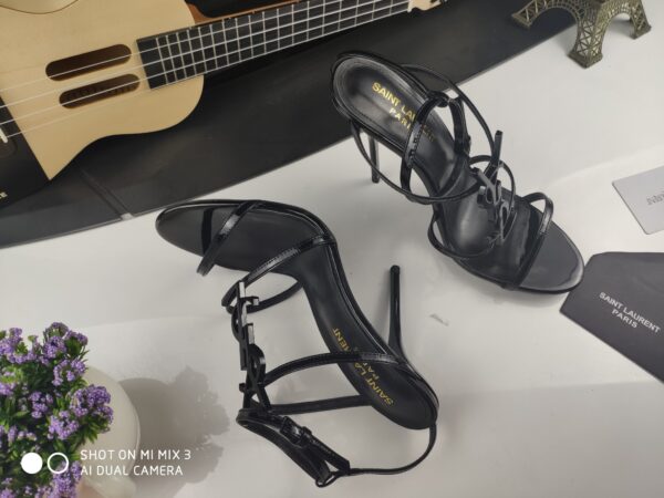 Yves Saint Laurent #36789 Fashionable Sandal - Image 3