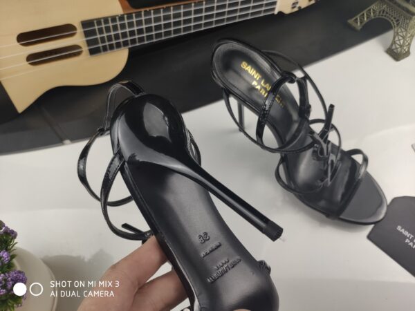 Yves Saint Laurent #36789 Fashionable Sandal - Image 4