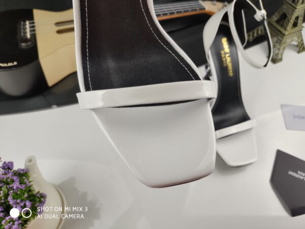 Yves Saint Laurent #36792 Fashionable Sandal - Image 7