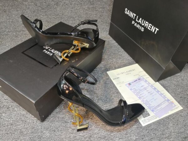 Yves Saint Laurent #37818 Fashionable Sandal - Image 3