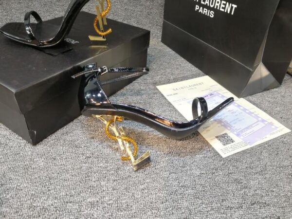 Yves Saint Laurent #37818 Fashionable Sandal - Image 6