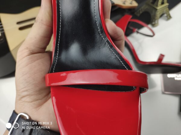 Yves Saint Laurent #37820 Fashionable High-Heeled Shoes - Image 3