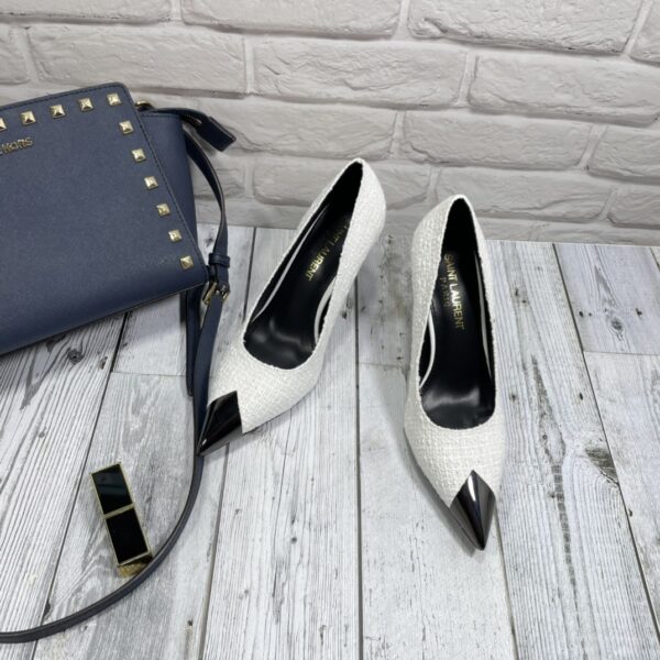 Yves Saint Laurent #34517 Fashionable High-Heeled Shoes - Image 4