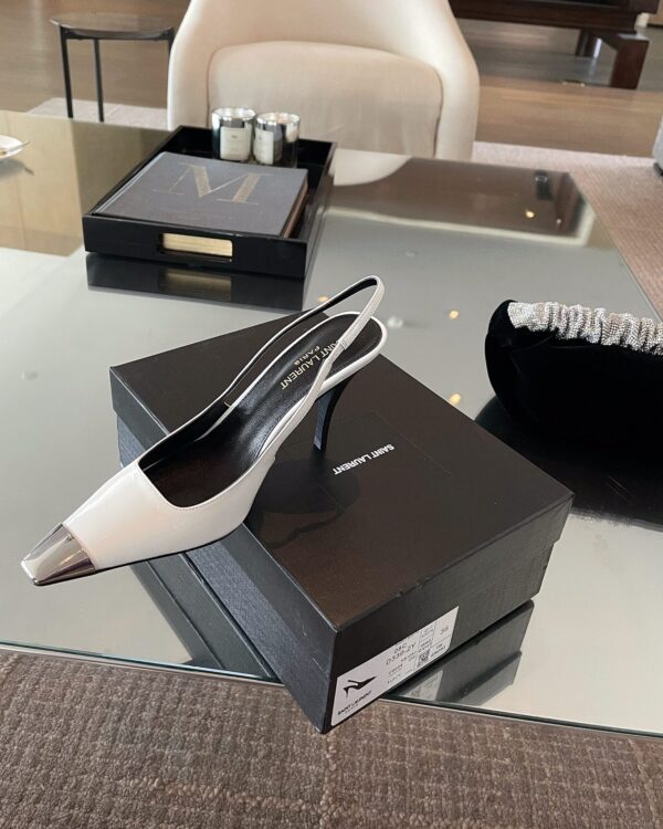 Yves Saint Laurent #35822 Fashionable High-Heeled Shoes - Image 2
