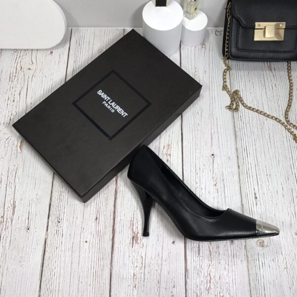 Yves Saint Laurent #57710 Fashionable High-Heeled Shoes - Image 4