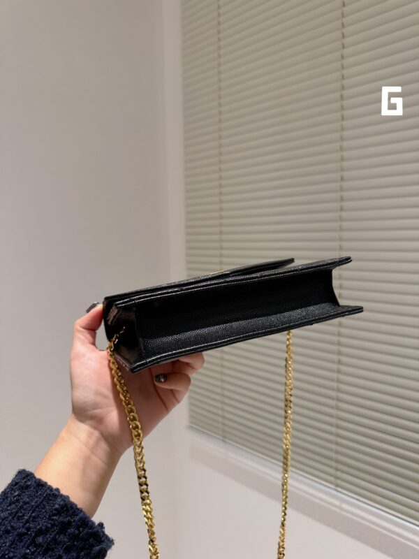 Yves Saint Laurent #PMX015 Fashion Messenger Bags - Image 4