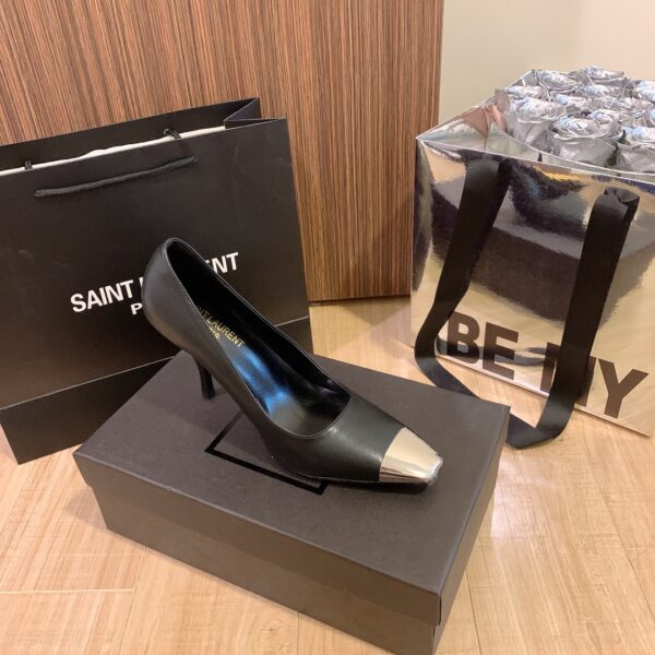 Yves Saint Laurent #58966 Fashionable High-Heeled Shoes - Image 2