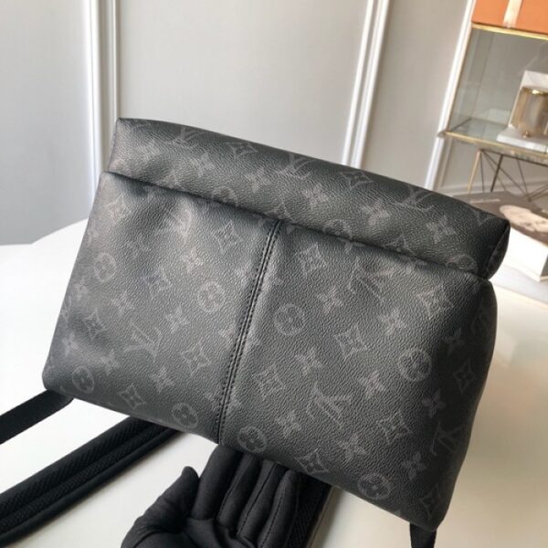 LV discovery backpack pm monogram eclipse M43186 - Image 5