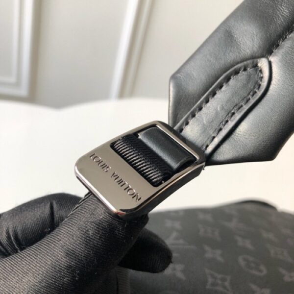 LV discovery backpack pm monogram eclipse M43186 - Image 6