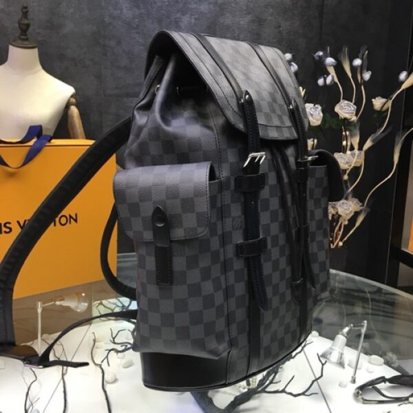 LV christopher pm damier graphite backpack N41379 - Image 2
