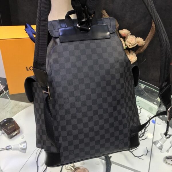 LV christopher pm damier graphite backpack N41379 - Image 3