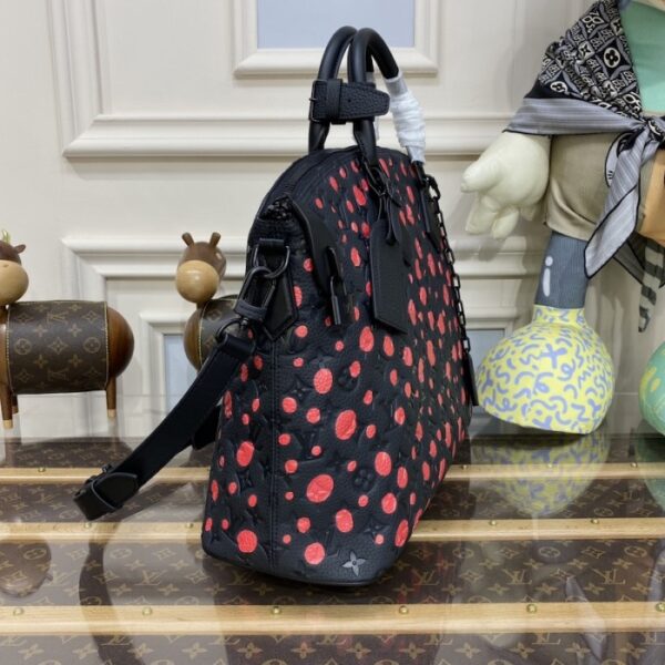 Louis Vuitton LV x YK Lock It M21676 - Image 2
