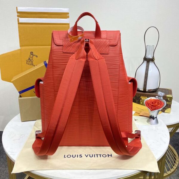 Louis Vuitton Epi XL grained leather Christopher MM M23764 - Image 2