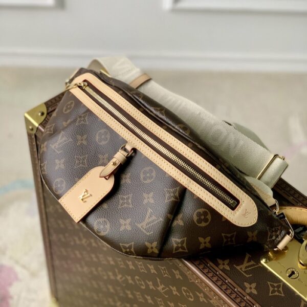 Louis Vuitton Monogram Canvas High Rise M46784 - Image 2