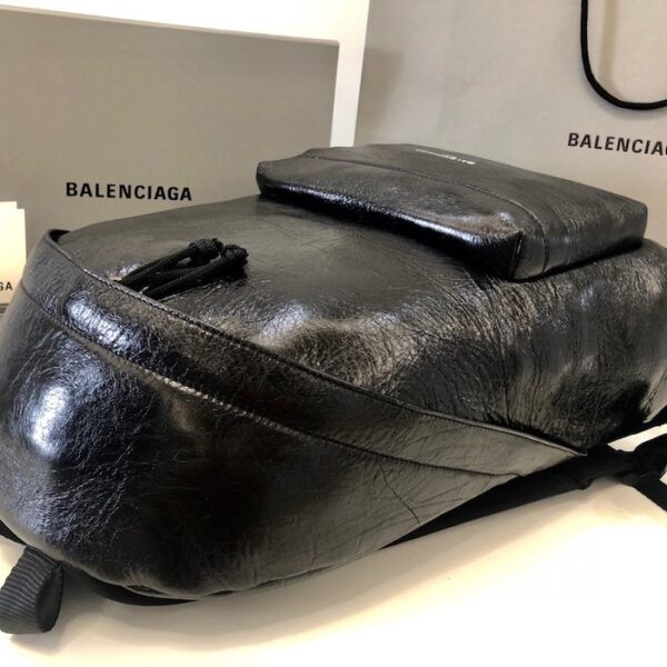 Balenciaga Everyday Backpack in Black - Image 3
