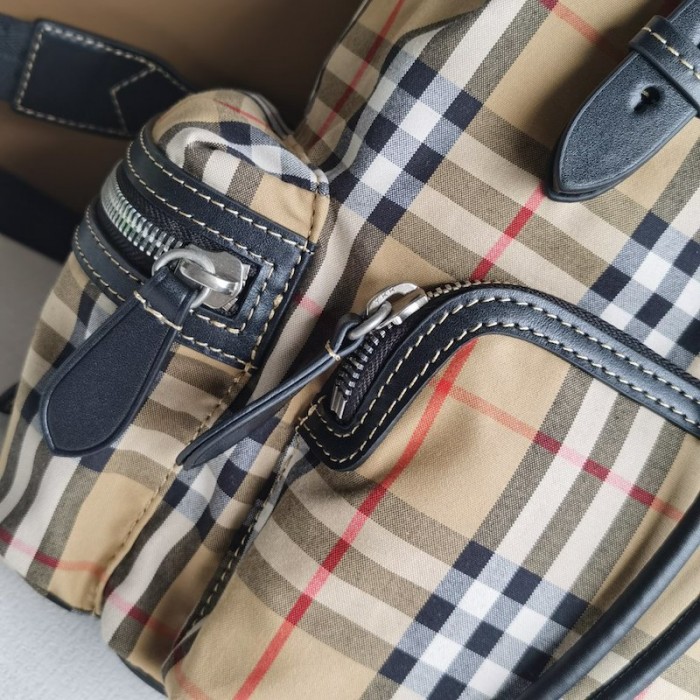 BUR Medium Rucksack in Vintage Check and Leather Backpack - Image 5