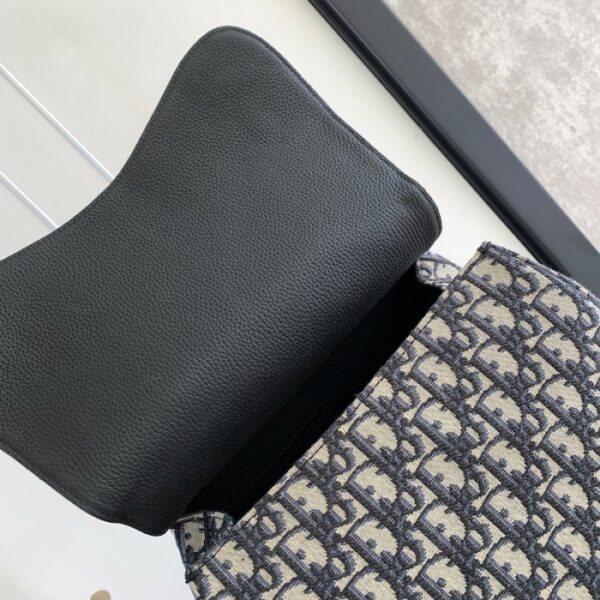 Dior Maxi Gallop Backpack Beige and Black Dior Oblique Jacquard - Image 5