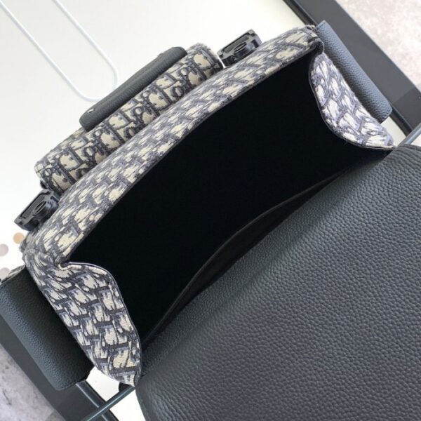 Dior Maxi Gallop Backpack Beige and Black Dior Oblique Jacquard - Image 6