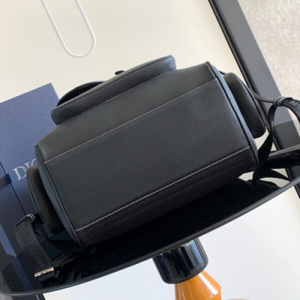 Dior Saddle Backpack Black Grained Calfskin - Image 4