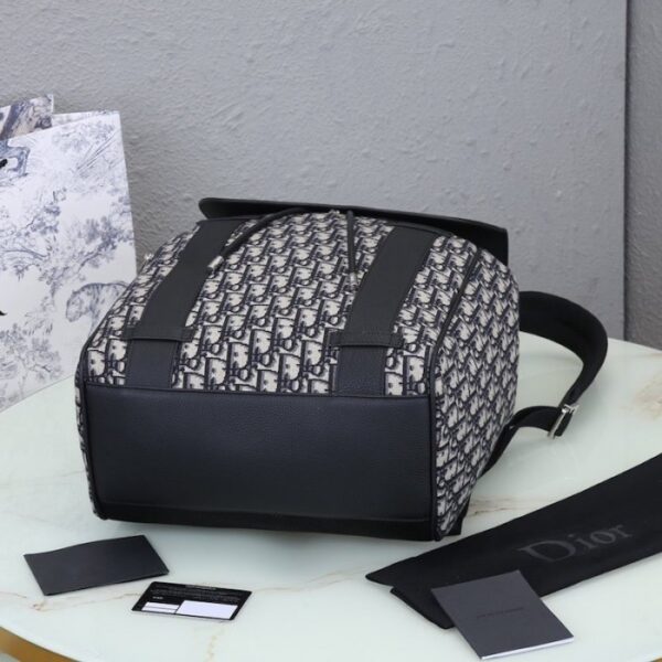 Dior and Black Dior Oblique Jacquard Backpack - Image 2