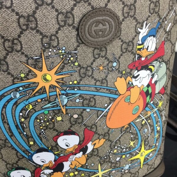 Gucci Donald Duck small backpack ‎552884 - Image 6