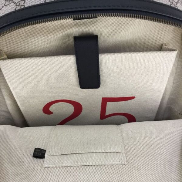 Gucci GG Supreme Backpack Bee Print 419584 - Image 6