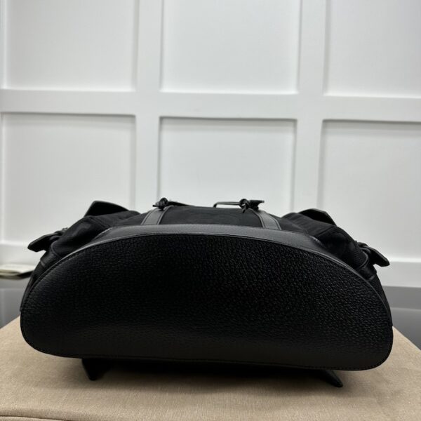 Gucci Jumbo GG backpack Black jumbo GG canvas ‎678829 - Image 3