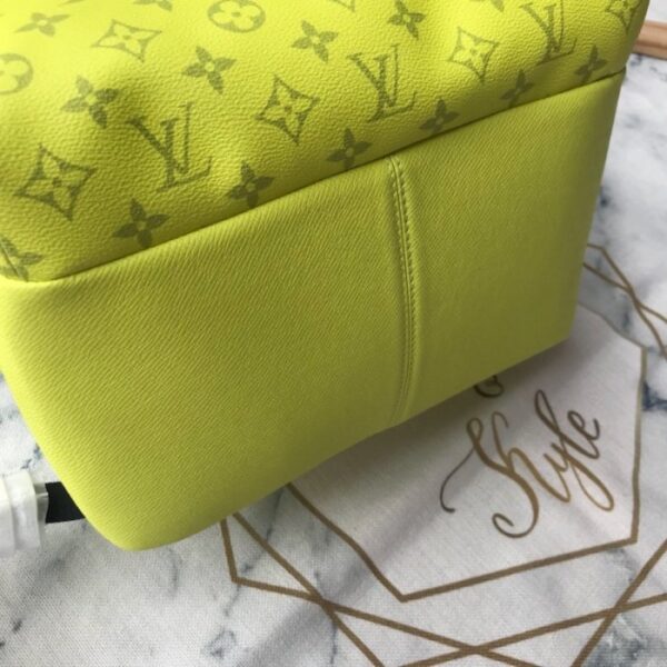 LV Monogram Discovery Backpack PM M30238 - Image 4