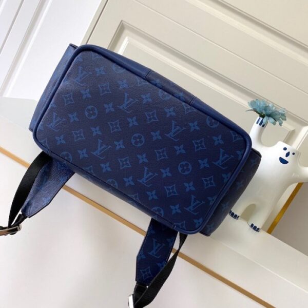 LV Taiga Leather Outdoor Backpack M30419 - Image 4