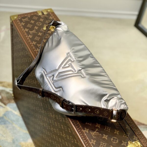 Louis Vuitton Maxi Bumbag LV M20971 - Image 2