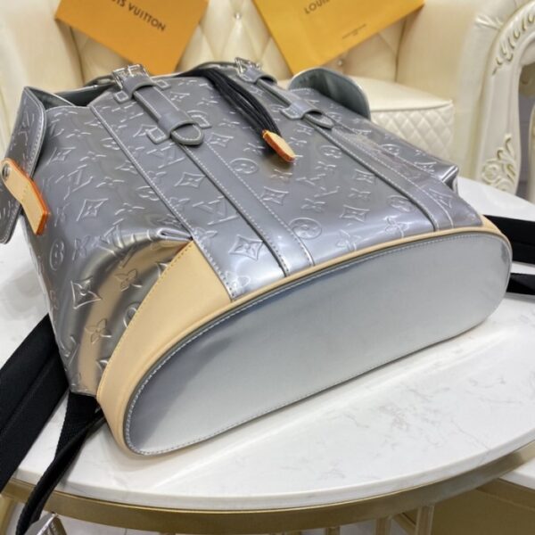 LV Monogram Mirror Christopher PM M58756 - Image 3